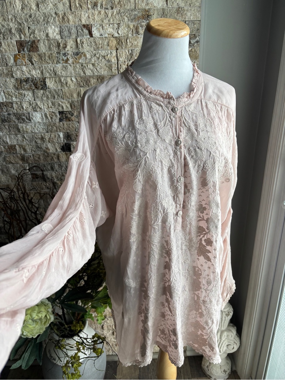 Johnny Was Pale Pink Embroidered Tunic Blouse